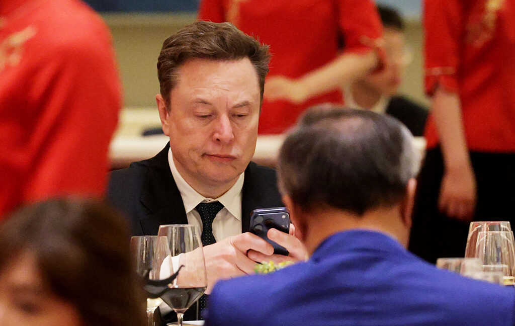 Le jury estime à l'unanimité qu'Elon Musk a attendu trop longtemps avant d'intenter un procès contre OpenAI