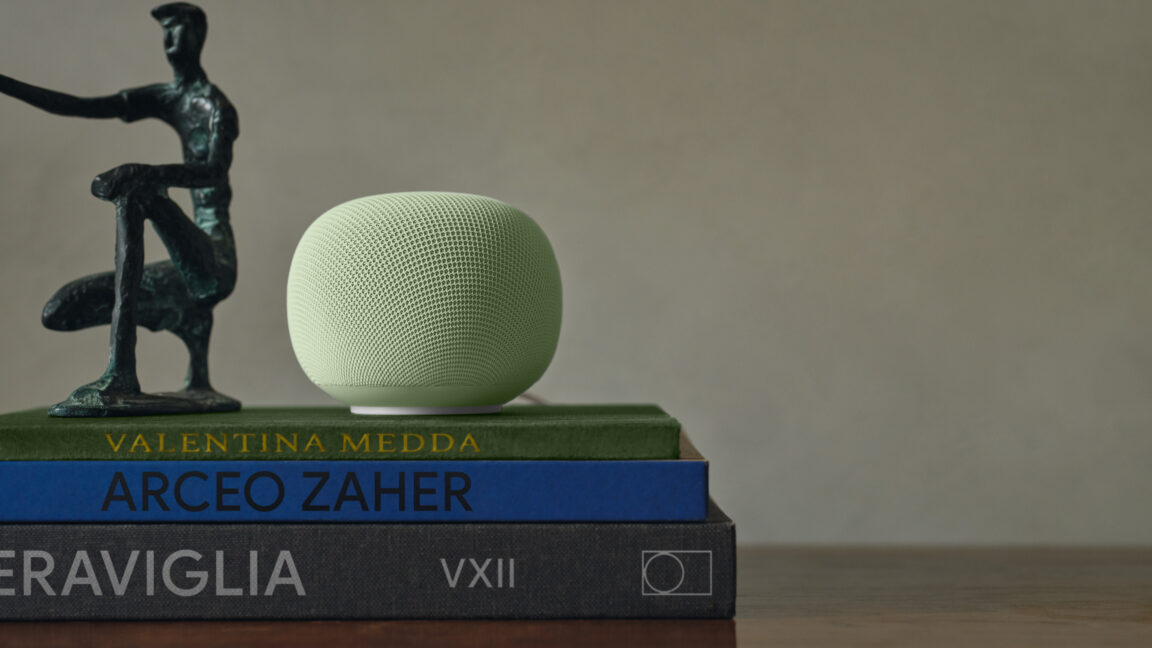 Dix mois plus tard, l'enceinte Google Home à 100 $ est enfin disponible en précommande