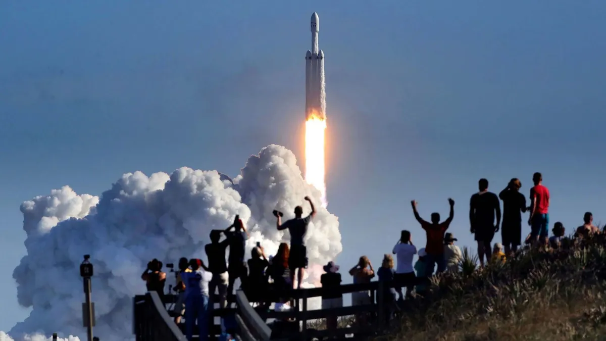 La valorisation de SpaceX grimpe en flèche à 2 600 milliards de dollars, dépassant brièvement celle d'Amazon | TechCrunch