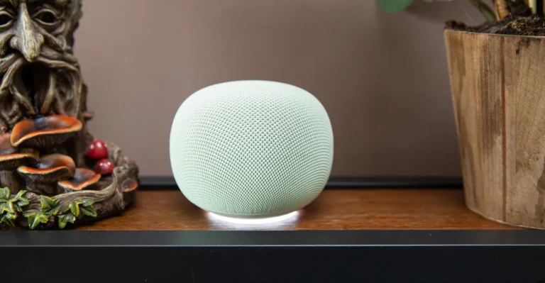 Google a conçu une excellente enceinte connectée, mais Gemini n&rsquo;est pas encore prêt pour ça
