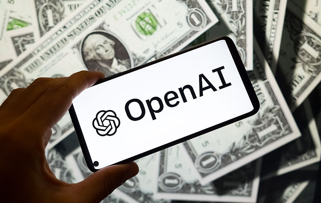 Trump obtient d'OpenAI qu'elle propose une participation de 5 % aux États-Unis, un chiffre bien inférieur à l'objectif de Sanders