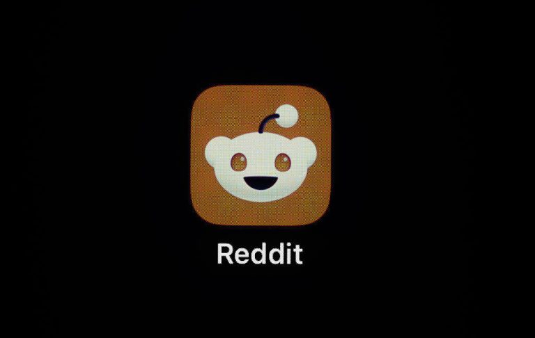 Reddit poursuit son étrange bataille juridique au titre de la loi DMCA concernant les retombées de recherche Google