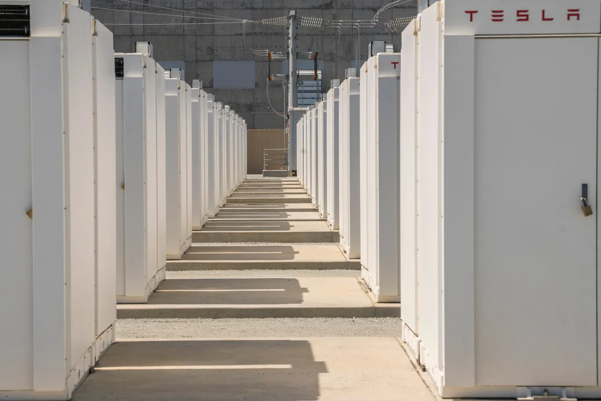 SpaceX a acheté pour 329 millions de dollars de « Megapacks » Tesla depuis le début de l'année | TechCrunch