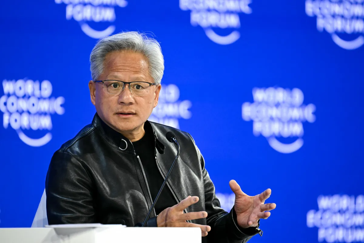 Jensen Huang, PDG de Nvidia, déclare à Trump : « Nous ne laisserons pas [un ralentissement dans le domaine de l'IA] se produire » | TechCrunch