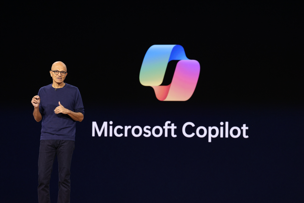 Satya Nadella, de Microsoft, estime que les modèles d'IA ont besoin d'un « frein d'urgence » | TechCrunch
